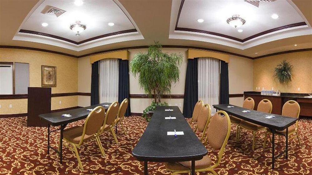 Holiday Inn Express & Suites Wharton By Ihg Екстер'єр фото