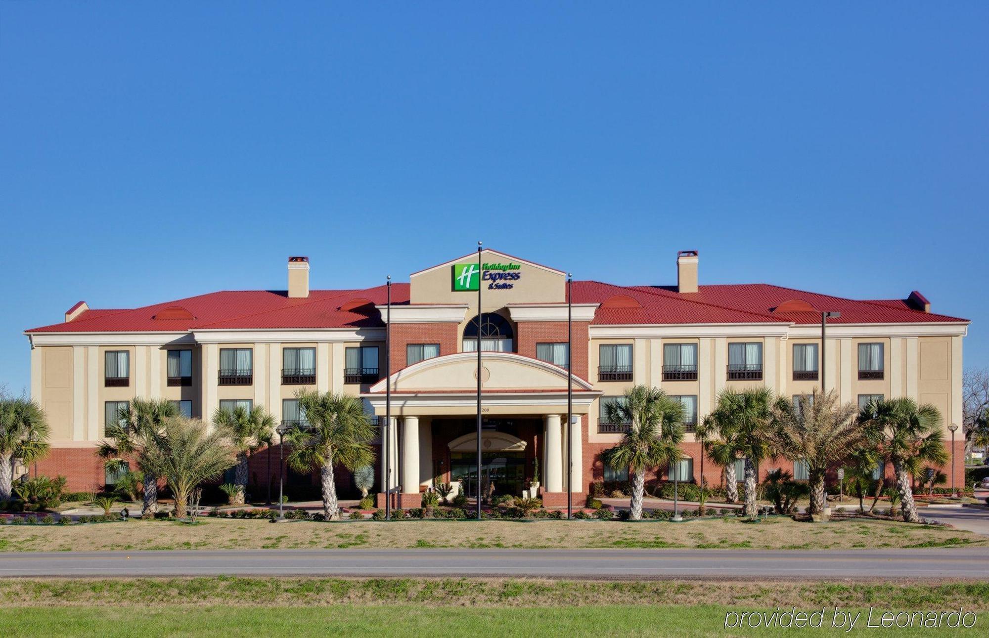Holiday Inn Express & Suites Wharton By Ihg Екстер'єр фото
